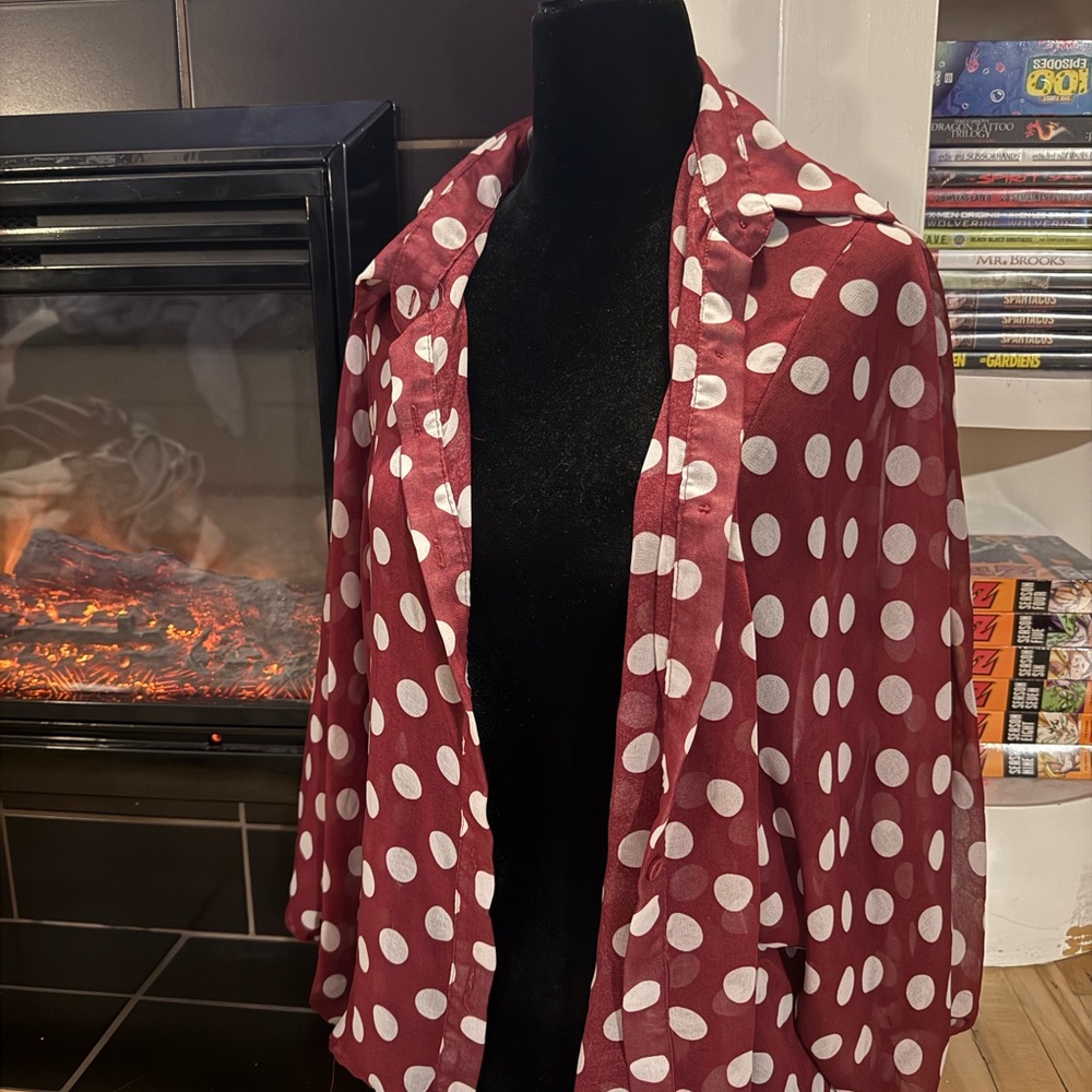 UK2LA Burgundy Polka Dot Blazer